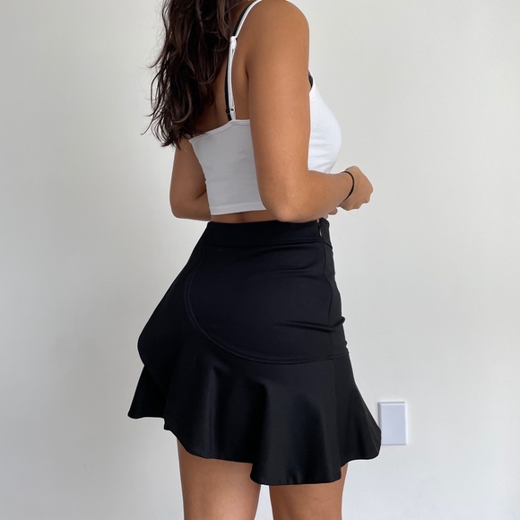 Balenciaga black flounce mini skirt - Picture 3 of 13